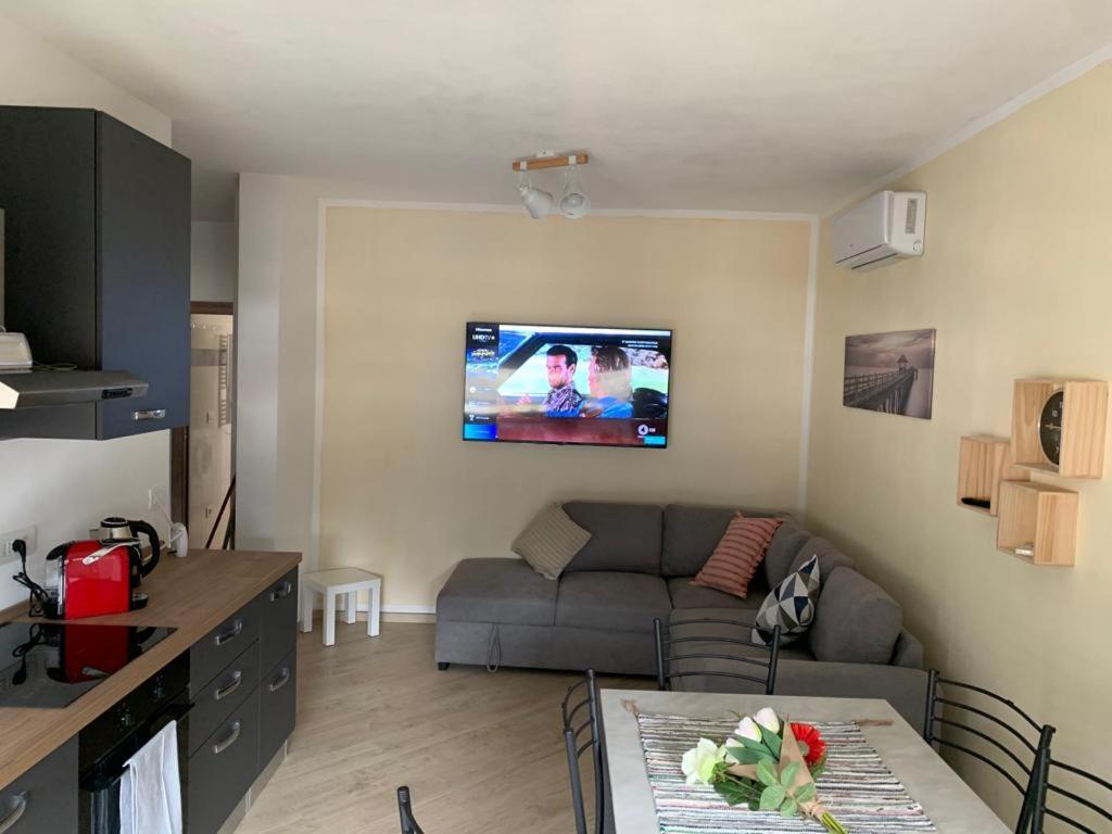 Apartmán Alfiumea Tirano Exteriér fotografie